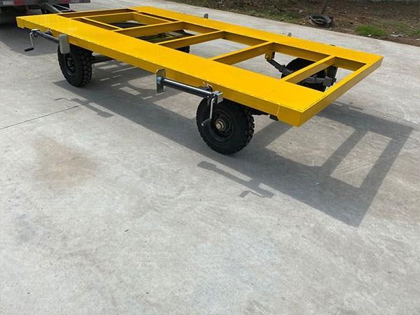 如何選擇合適的平板拖車(chē)廠家？